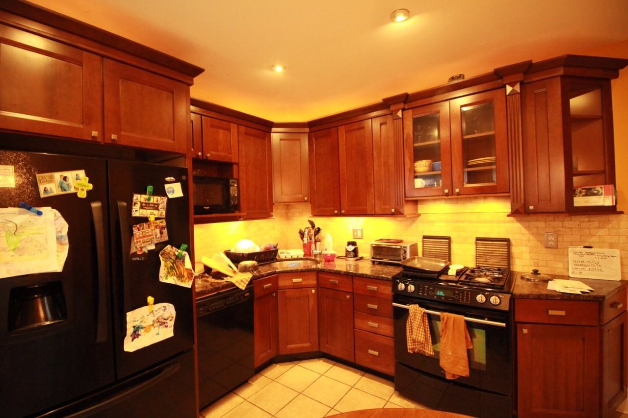 12 Becket St #1 - Photo 2 of 11