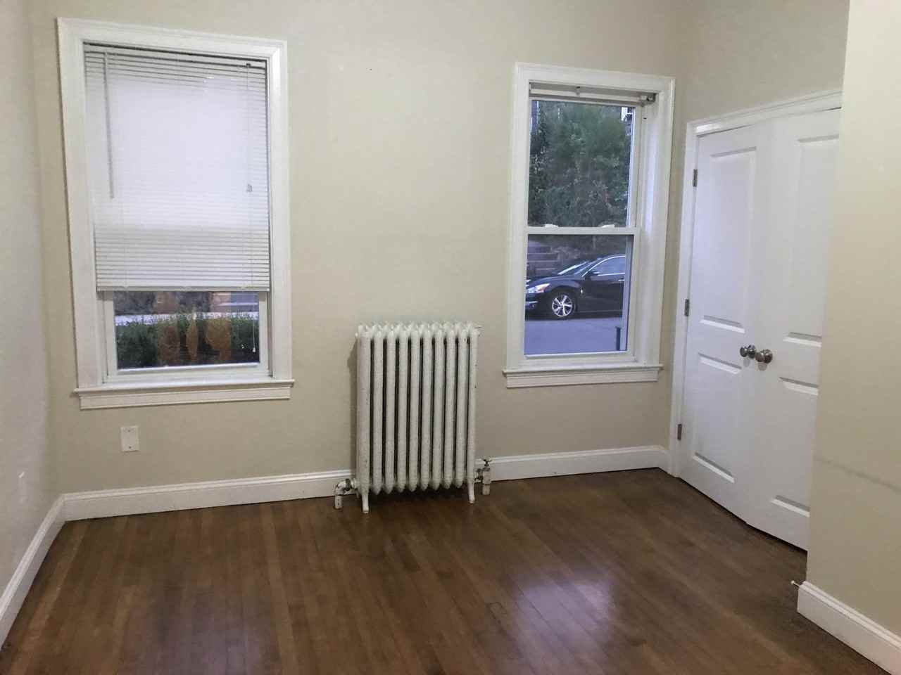 10 Greylock Rd #1 - Photo 6 of 9