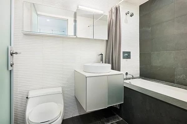 425 E 13th St - Photo 7 of 7