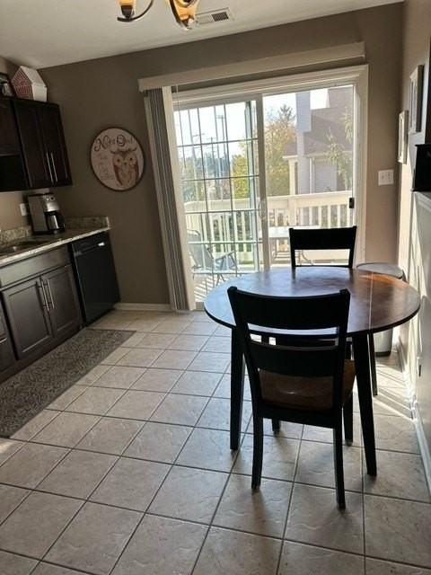 777 Stonewall Ct - Photo 4 of 8