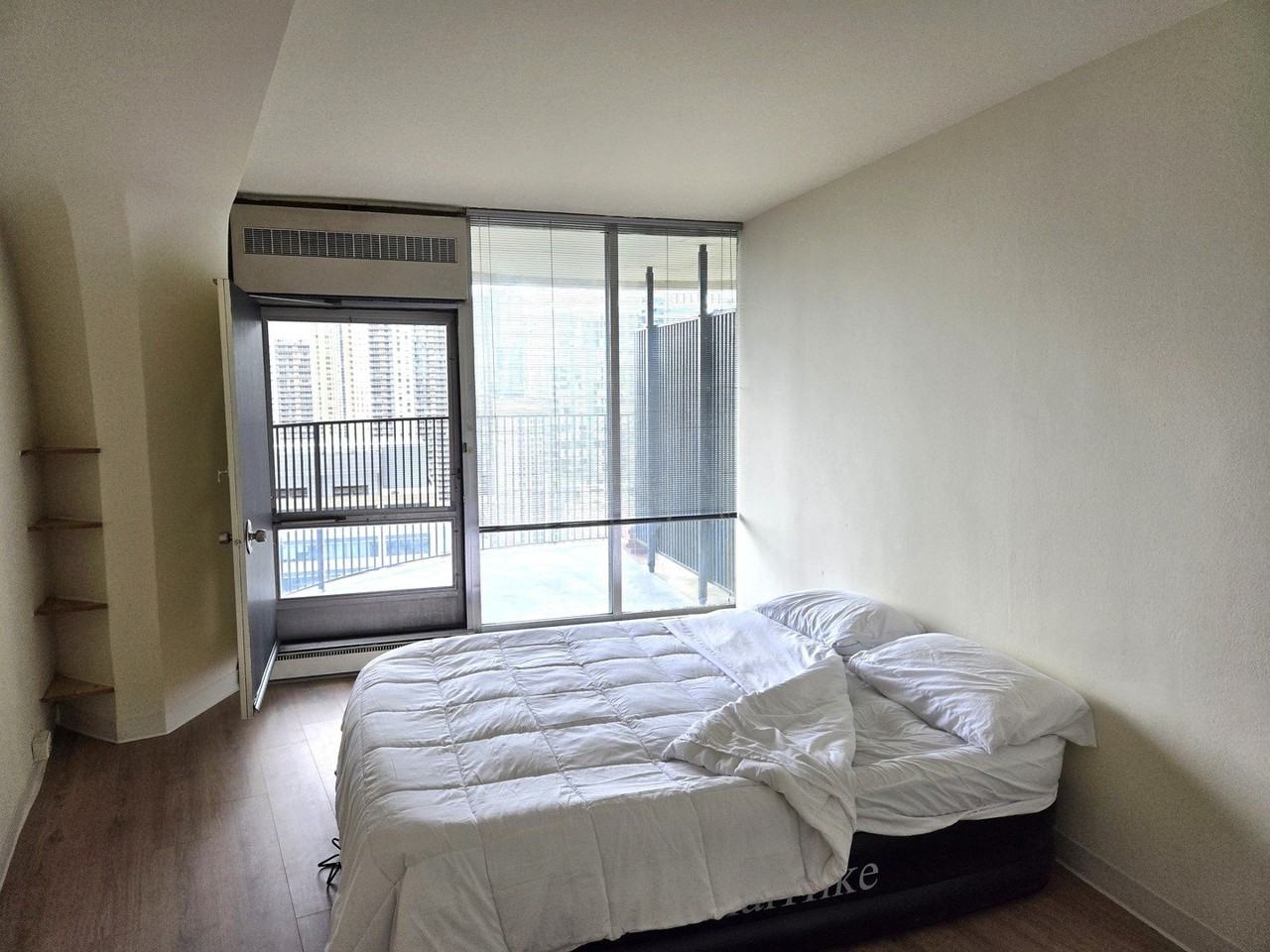 300 N State St Apt 3128 - Photo 7 of 23