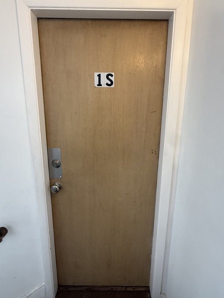 2124 S 14th Ave Apt 1s - Photo 2 of 7