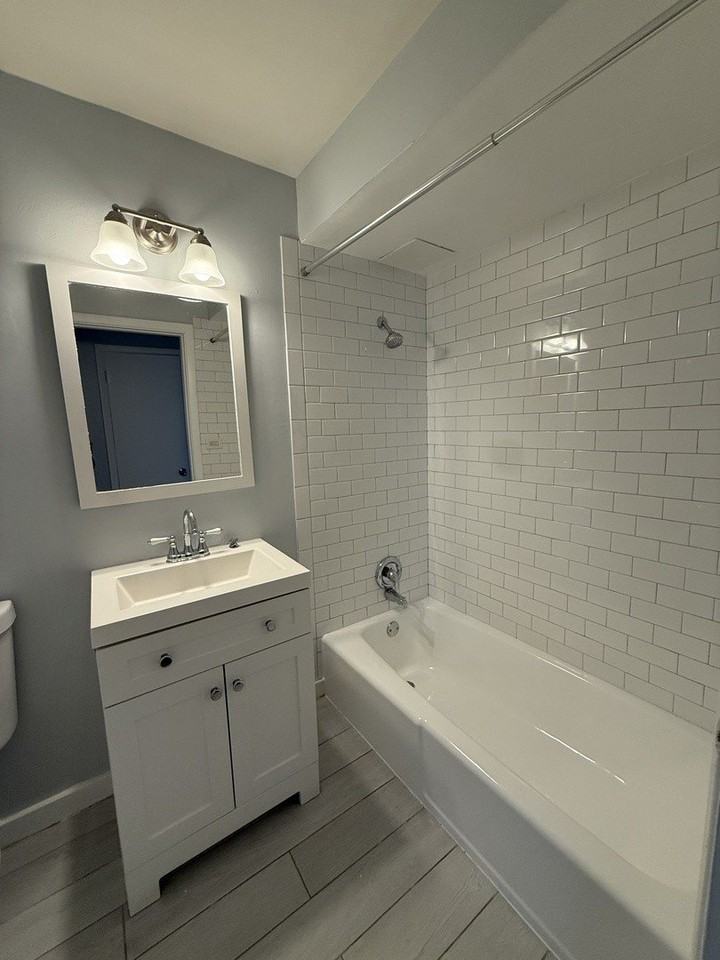 2124 S 14th Ave Apt 1s - Photo 4 of 7