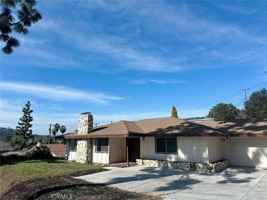 featured image of 15819 Del Prado Dr