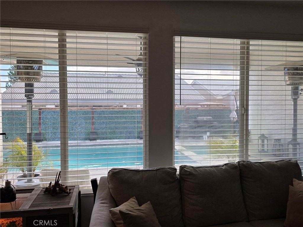 15895 Green Acres Ct - Photo 7 of 40