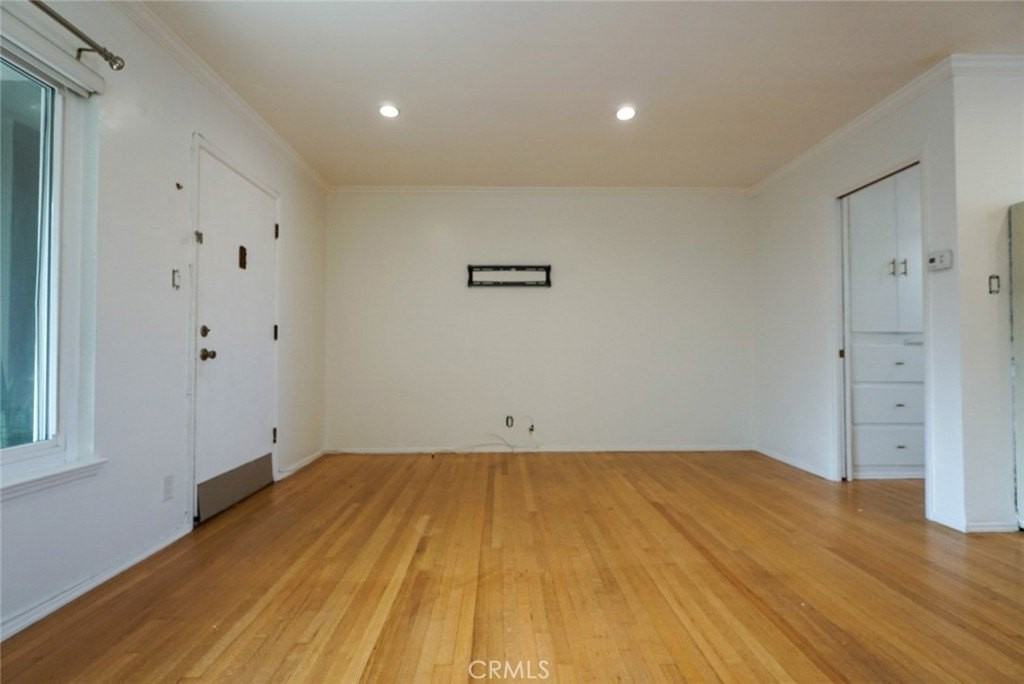 2105 E Ocean Blvd #19 - Photo 3 of 26