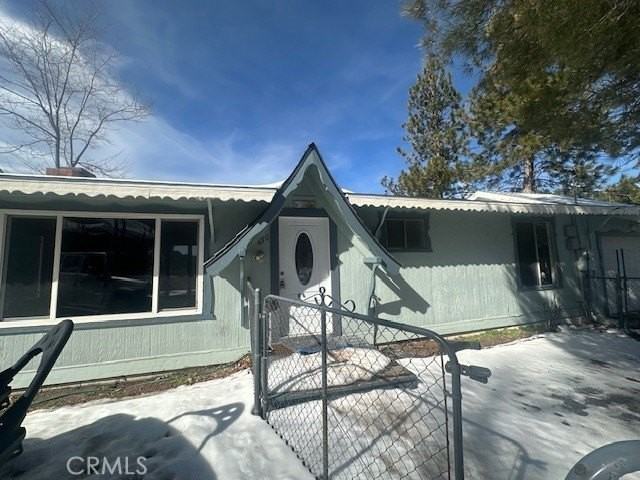 450 Davos Dr - Photo 2 of 14