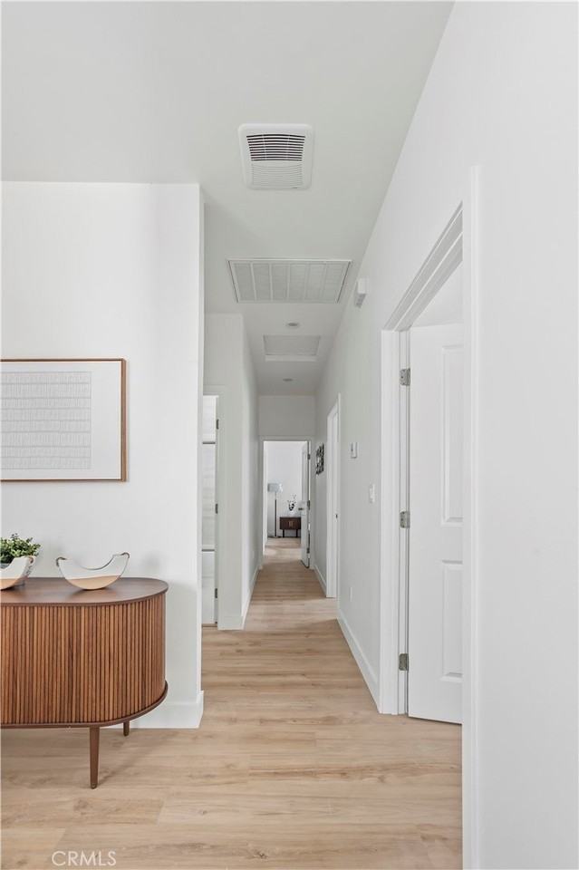 1056 Walter Ave #2 - Photo 5 of 13