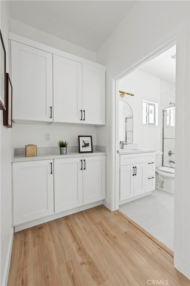 1056 Walter Ave #2 - Photo 6 of 13