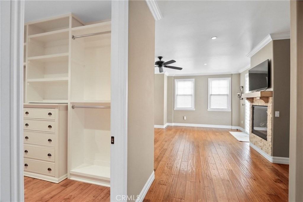 374 S Silverbrook Dr - Photo 7 of 16