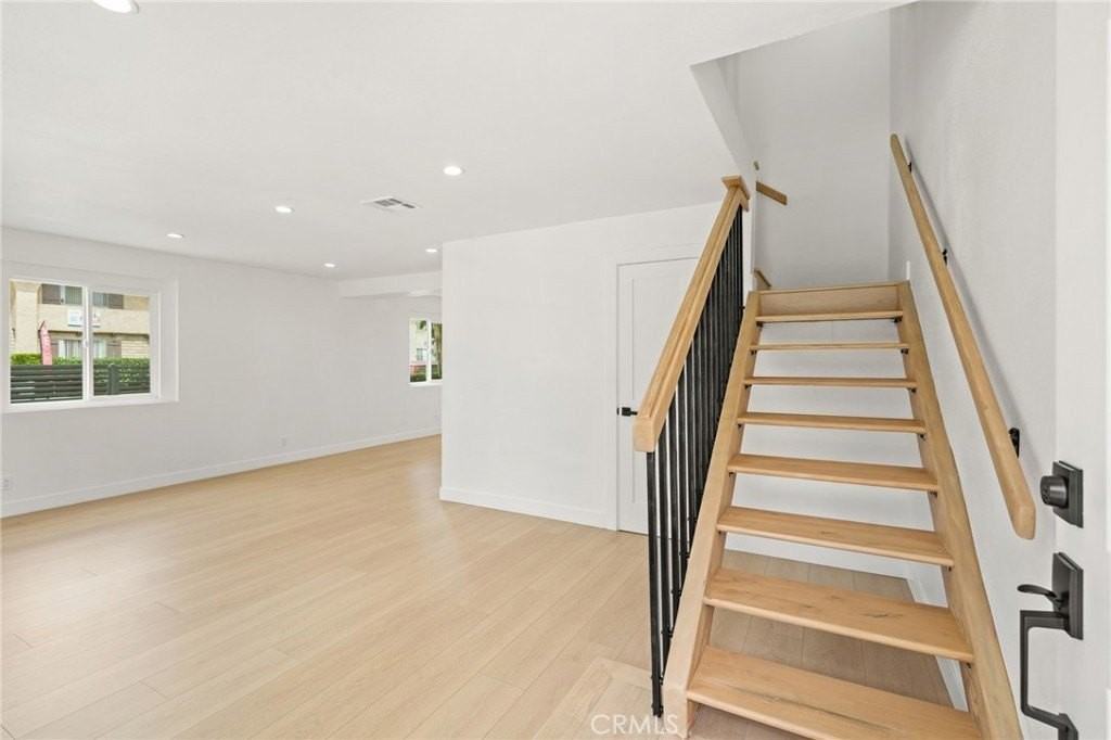 7010 Lennox Ave #A - Photo 4 of 29