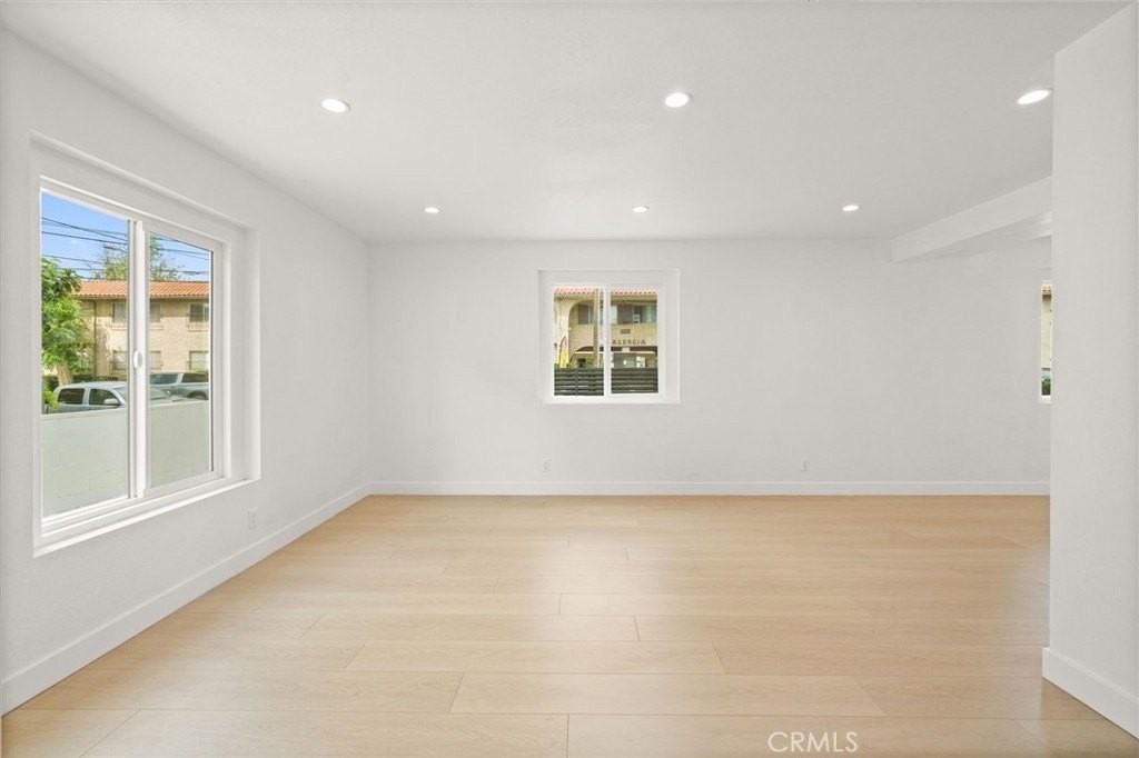 7010 Lennox Ave #A - Photo 7 of 29