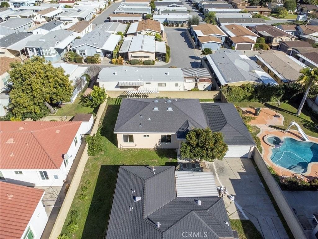 2558 S 10th Ave - Photo 2 of 30