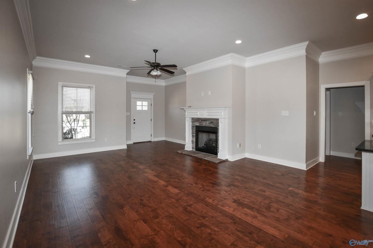 119 Innocent Trl - Photo 2 of 17