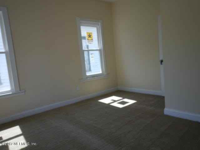 1922 Redell St - Photo 6 of 23