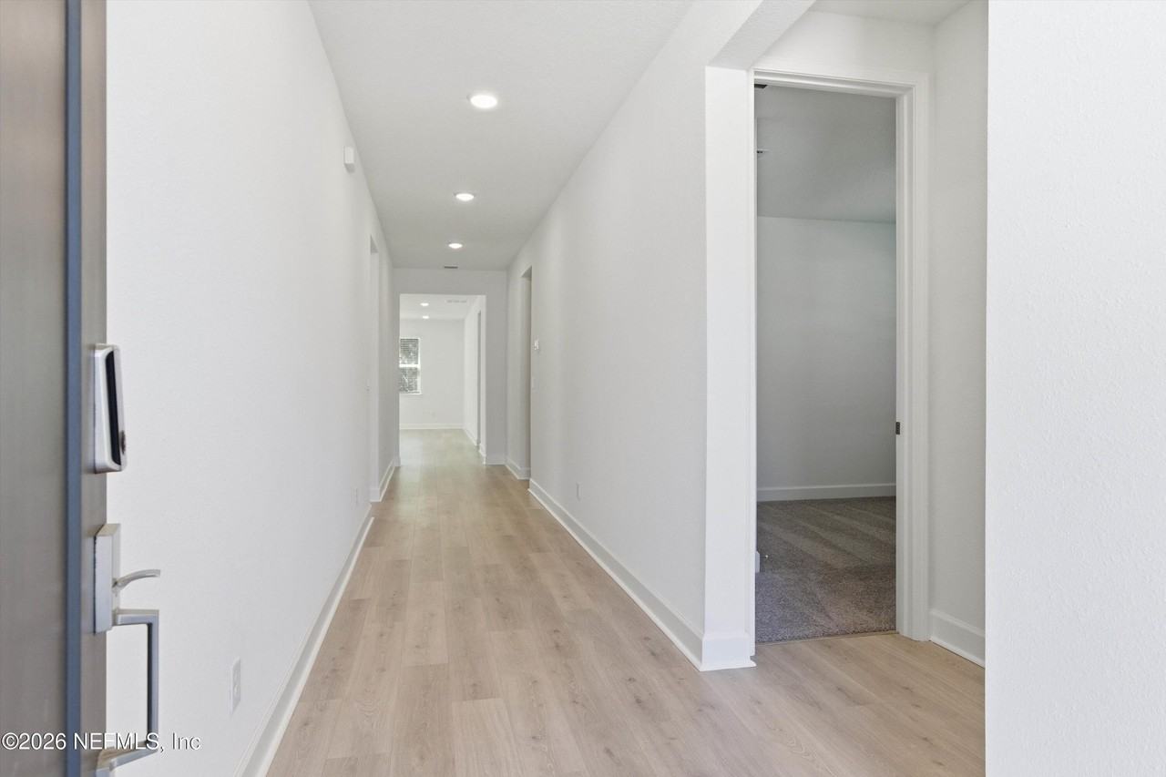 155 Lightsey Crossing Ln - Photo 4 of 31