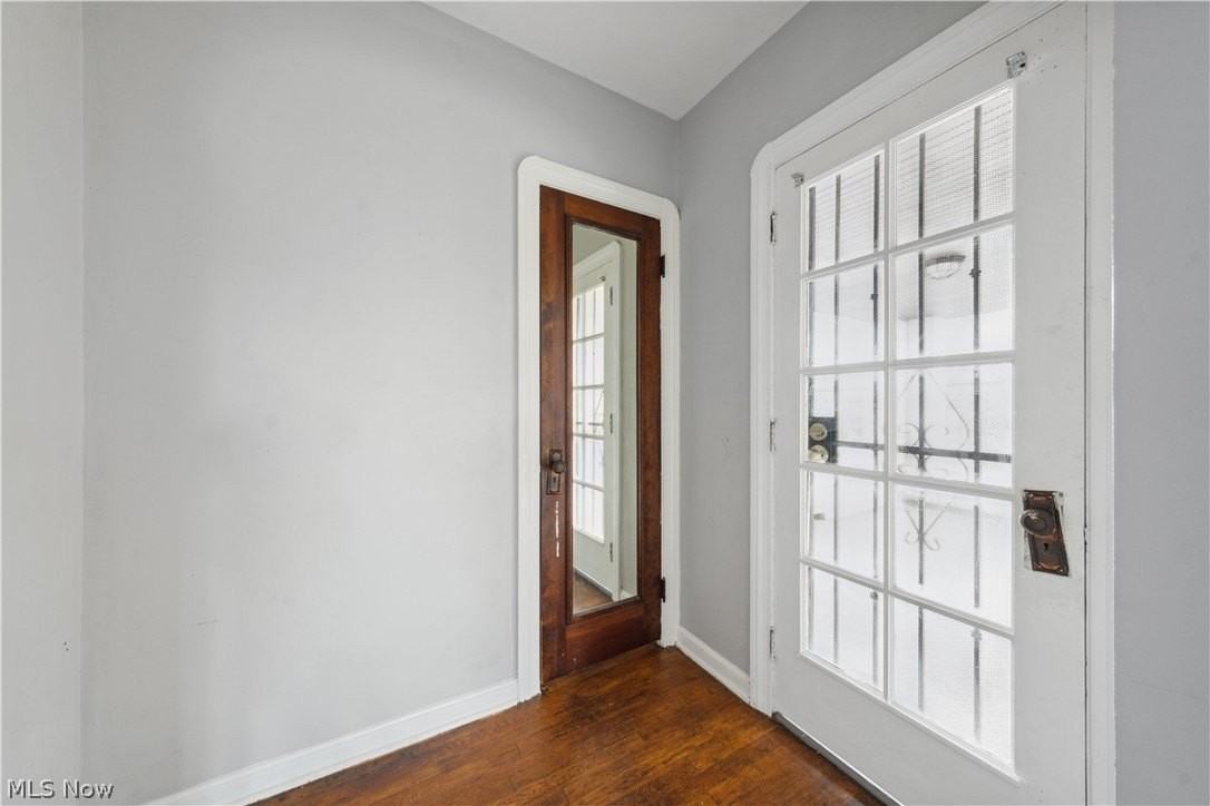 3740 E 151st St Unit Up - Photo 6 of 47