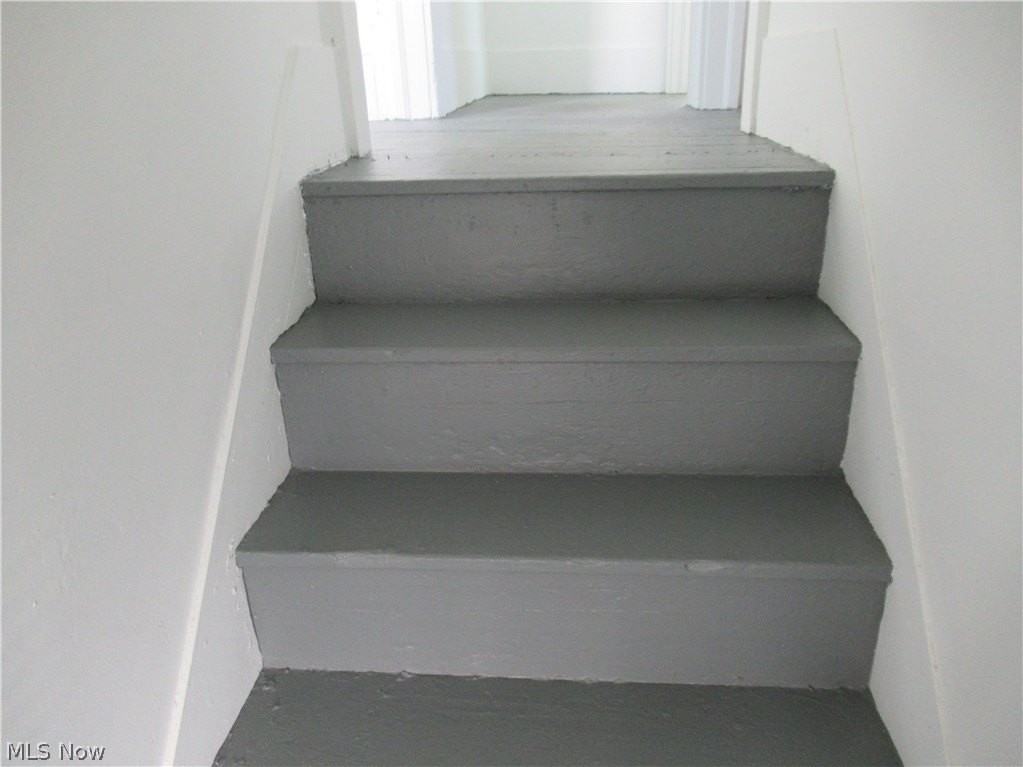 67 Woodrow Ave - Photo 5 of 16