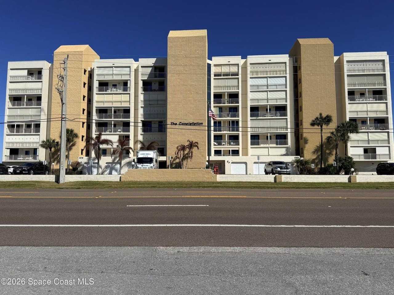 3223 S Atlantic Ave #605 - Photo 2 of 28