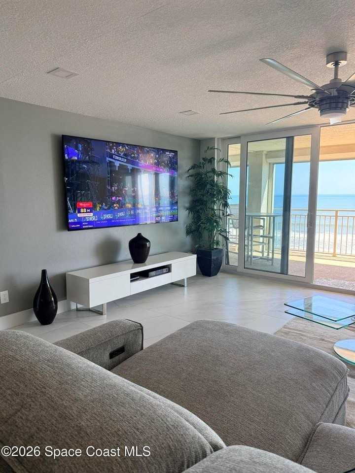 3223 S Atlantic Ave #605 - Photo 6 of 28