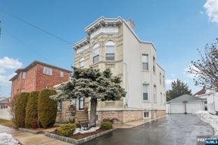 239 Desoto Pl - Photo 1 of 1