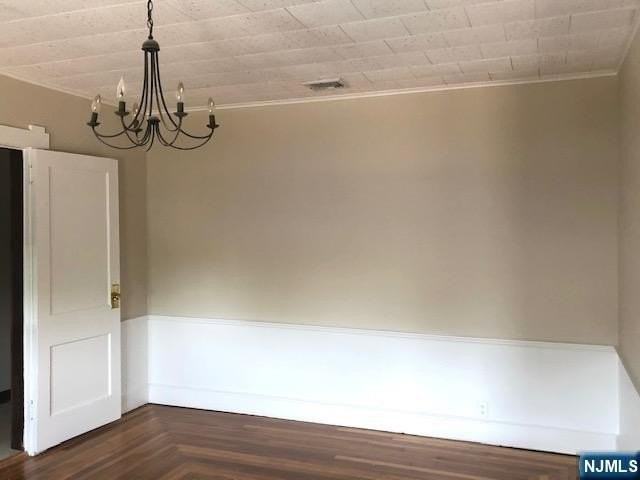 636 Wyckoff Ave - Photo 4 of 23