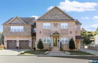 7 Bailey Ave - Photo 1 of 1