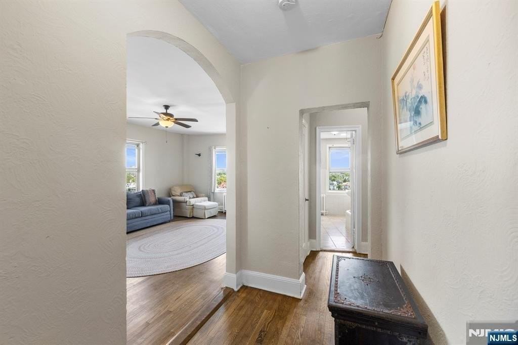 400 Deal Lake Drive 7H & 7G - Photo 4 of 47