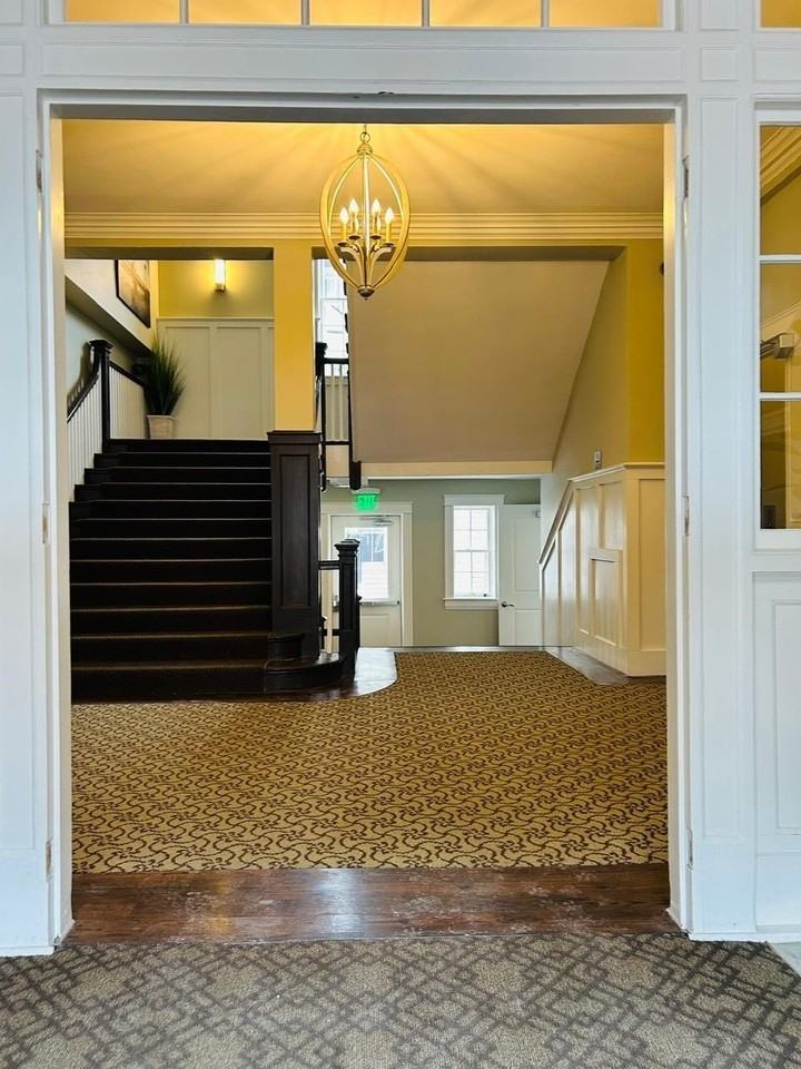 135 Daniel St #A302 - Photo 3 of 36