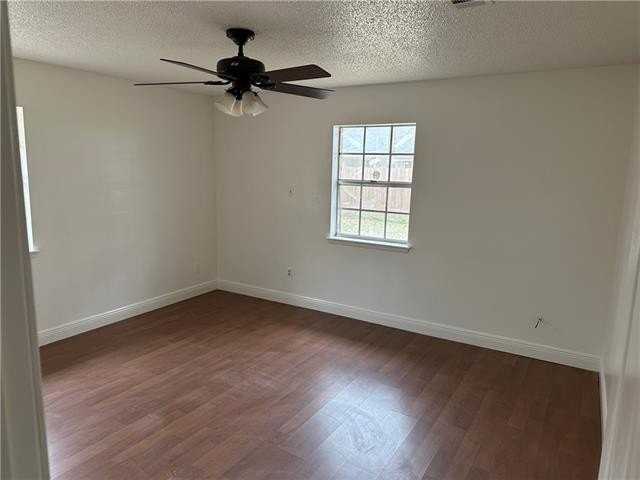 1211 Western Ave - Photo 3 of 7