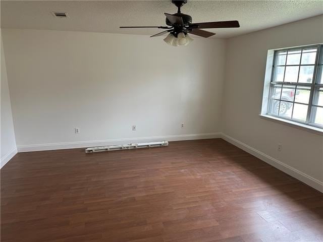 1211 Western Ave - Photo 4 of 7