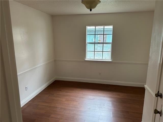 1211 Western Ave - Photo 5 of 7