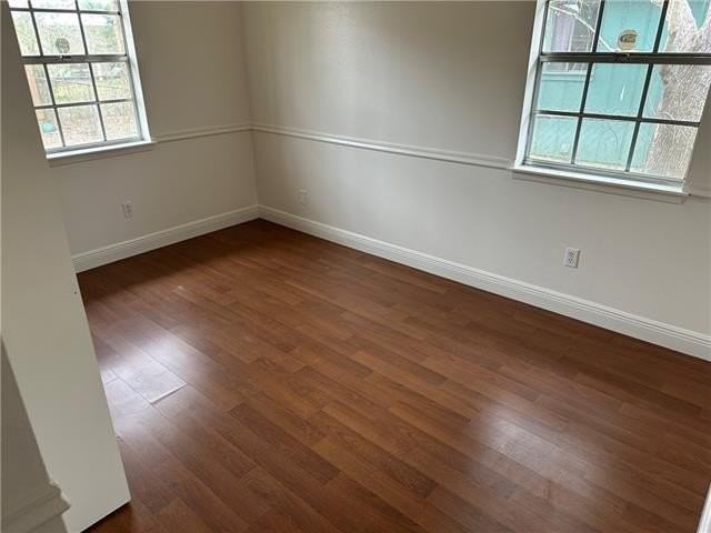 1211 Western Ave - Photo 6 of 7