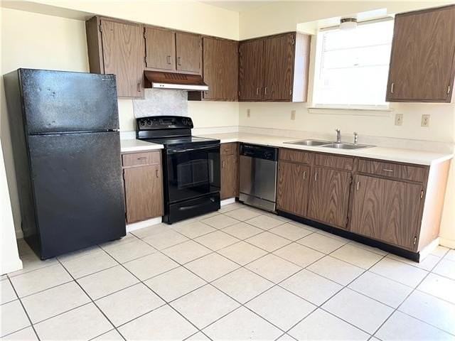 1249 Carrollton Ave - Photo 3 of 7