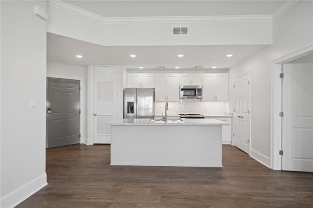 400 Coconut Beach Ct #203 - Photo 5 of 19