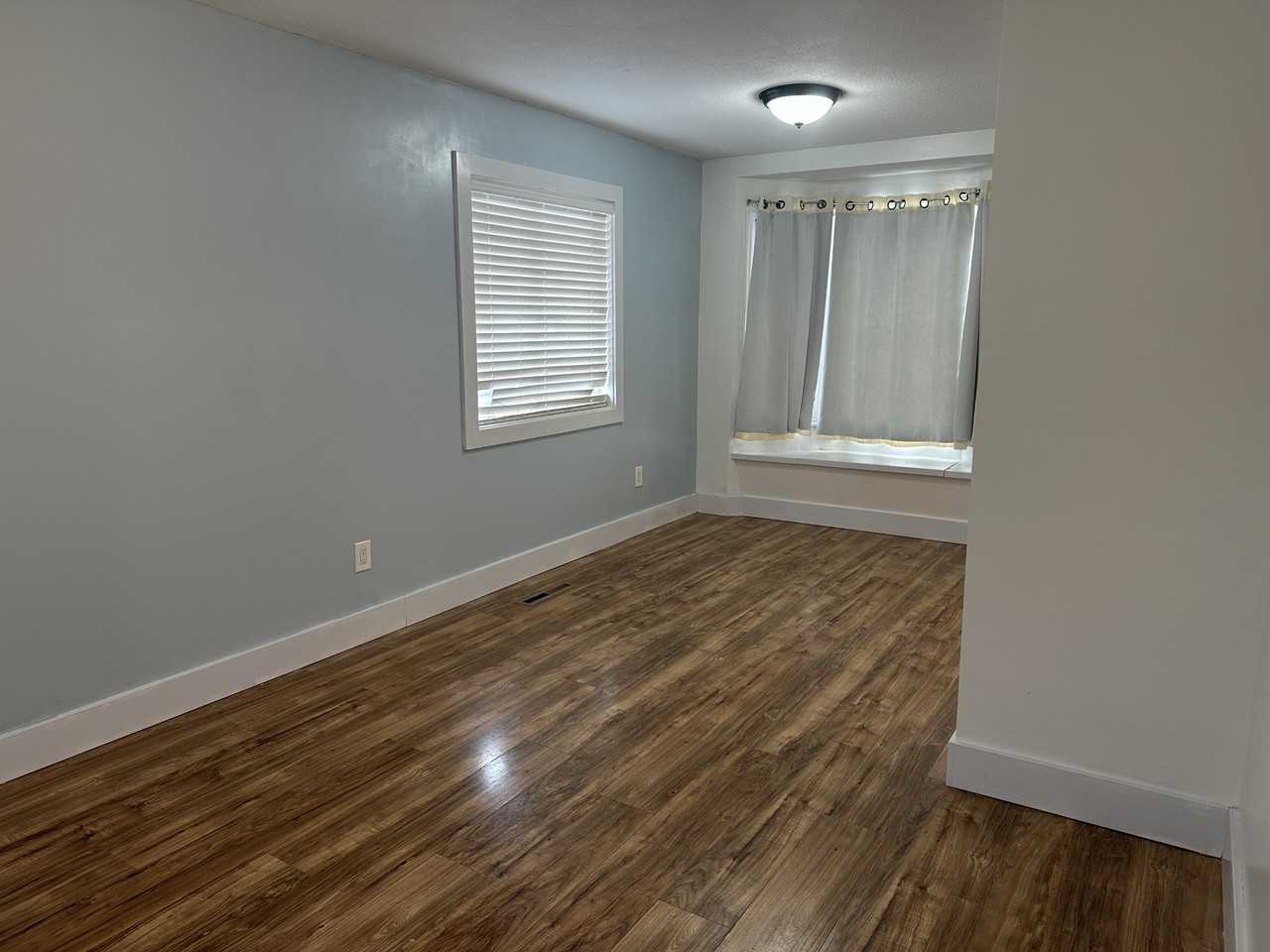 1000 Canyon Rd #1 - Photo 5 of 19