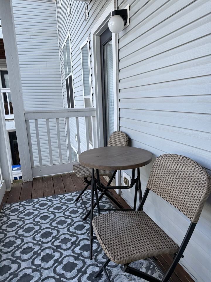 11 Hamiltons Bay Ct #11-833 - Photo 7 of 8