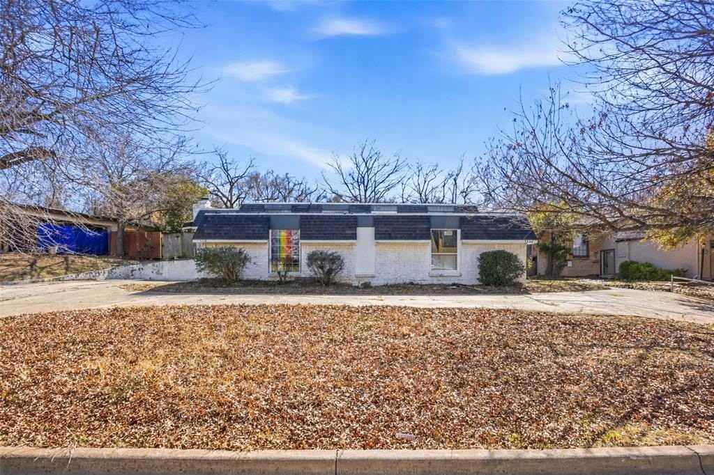 5338 Wonder Dr - Photo 2 of 26