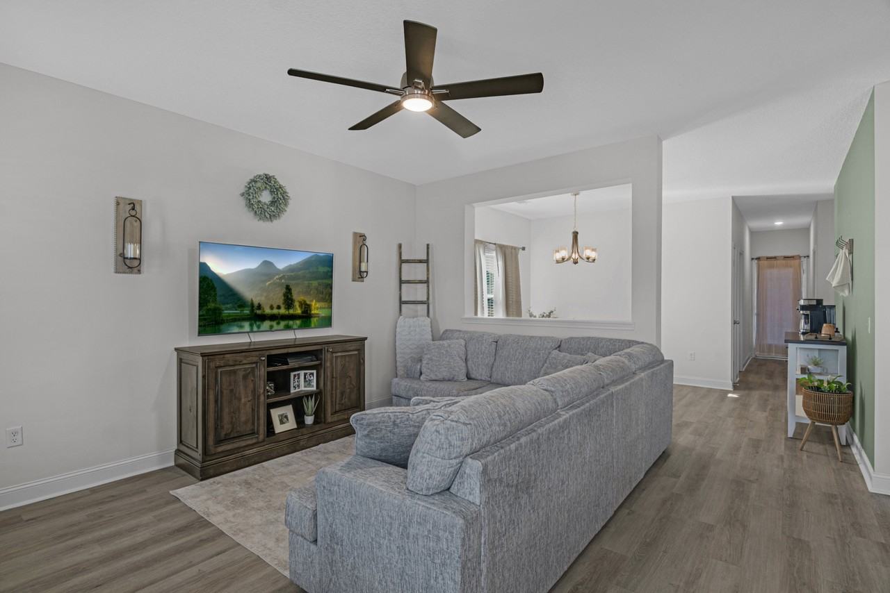 107 Nobles Dr Ne #1 - Photo 6 of 37