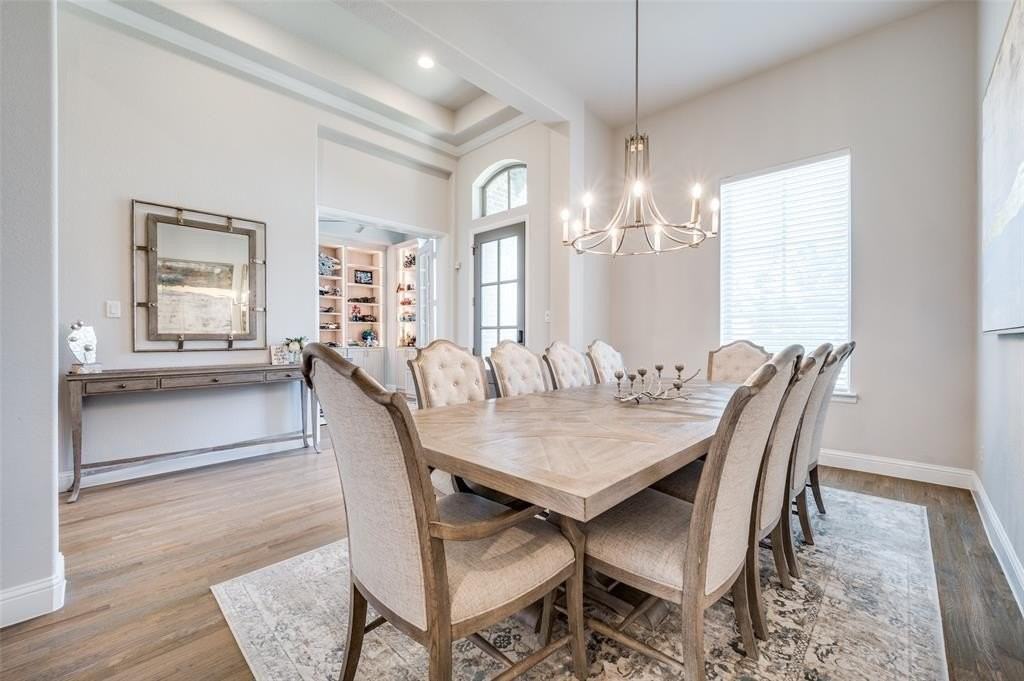 2740 Meadowbrook Blvd - Photo 6 of 40