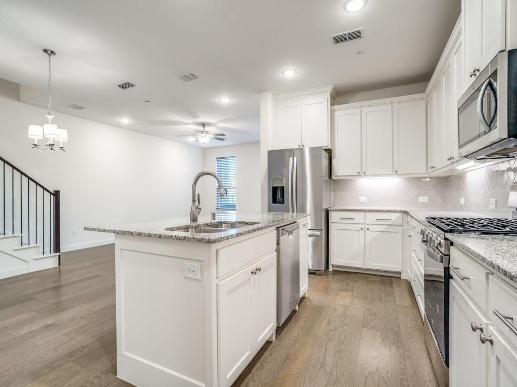 4868 Woodruff Way - Photo 5 of 15