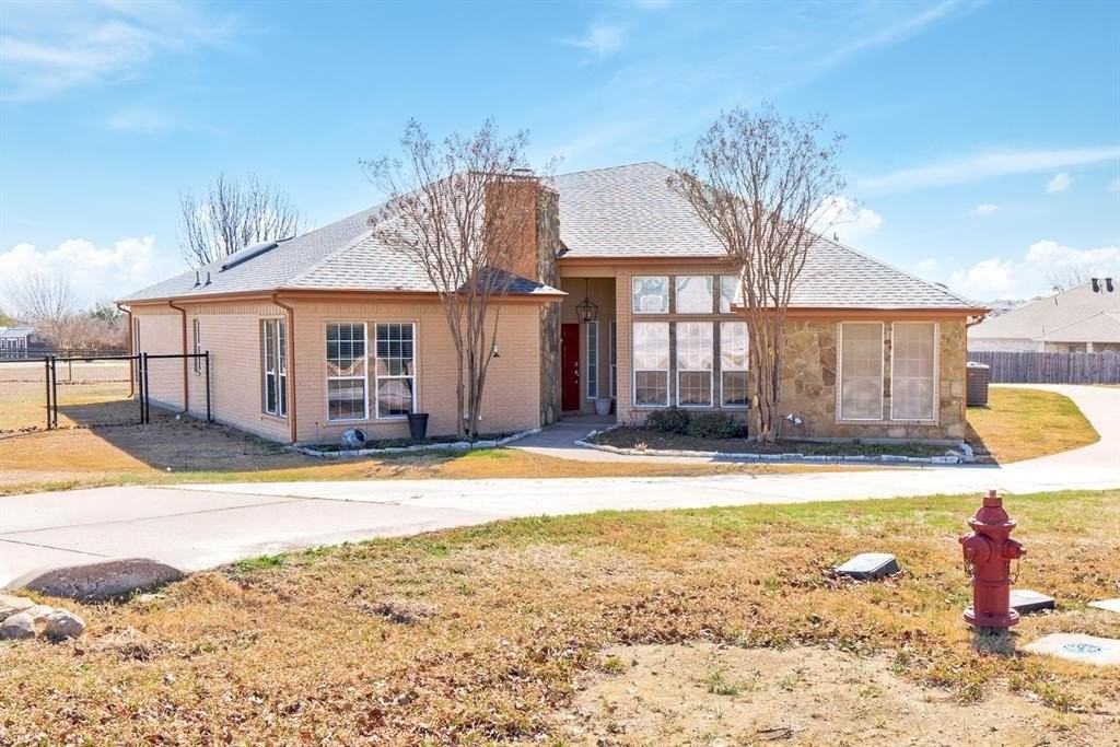 115 Kenwick Ct - Photo 3 of 40