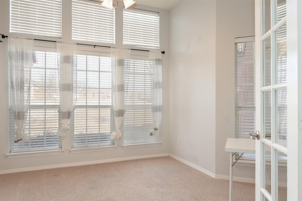 115 Kenwick Ct - Photo 5 of 30