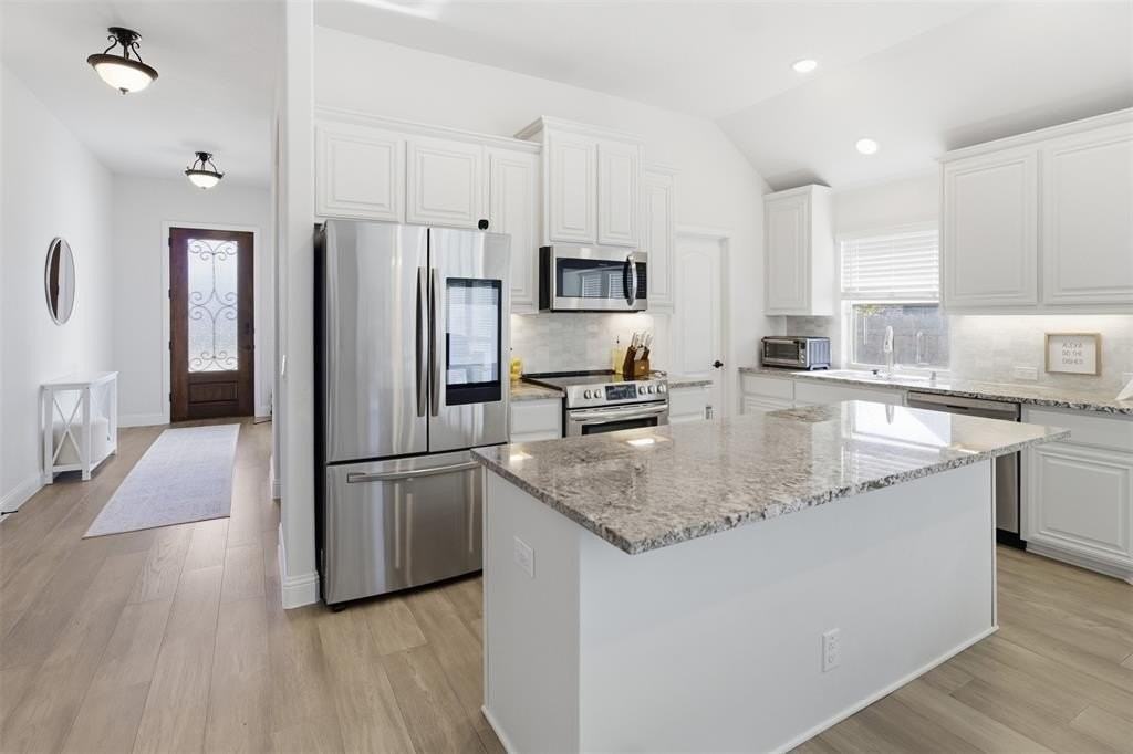 4602 Massey Meadows Way - Photo 5 of 26