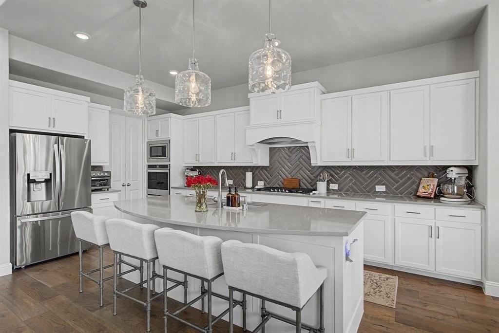 1521 13th St - Photo 4 of 40