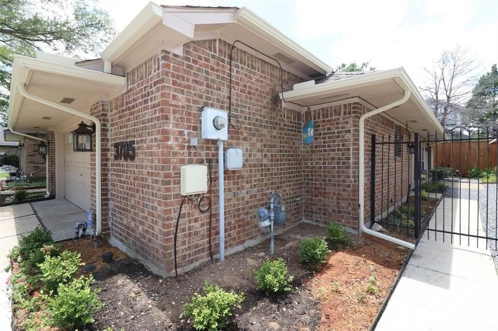 3705 Taurus Dr - Photo 2 of 17