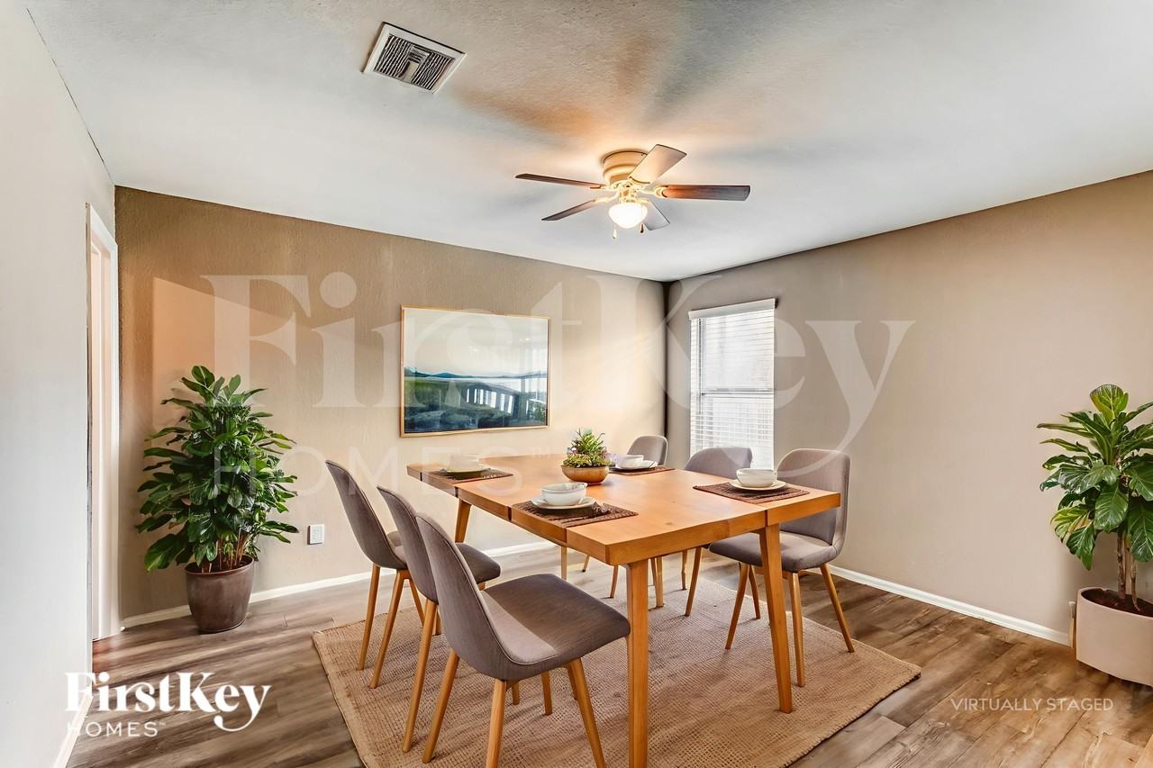 3406 Hughes Meadow Way - Photo 7 of 19