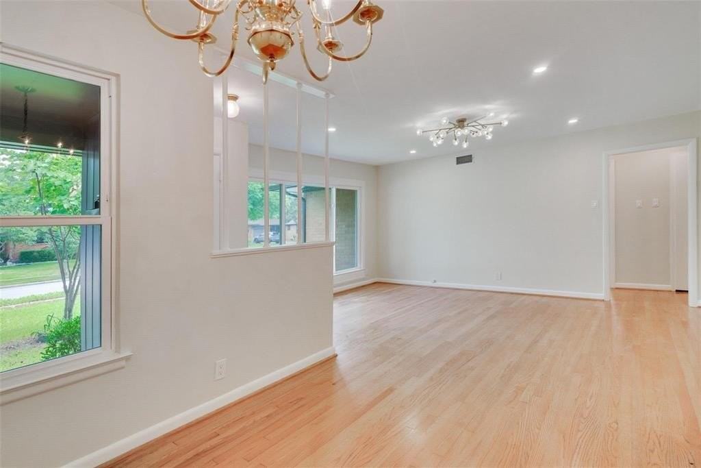 2608 Klondike Dr - Photo 4 of 24