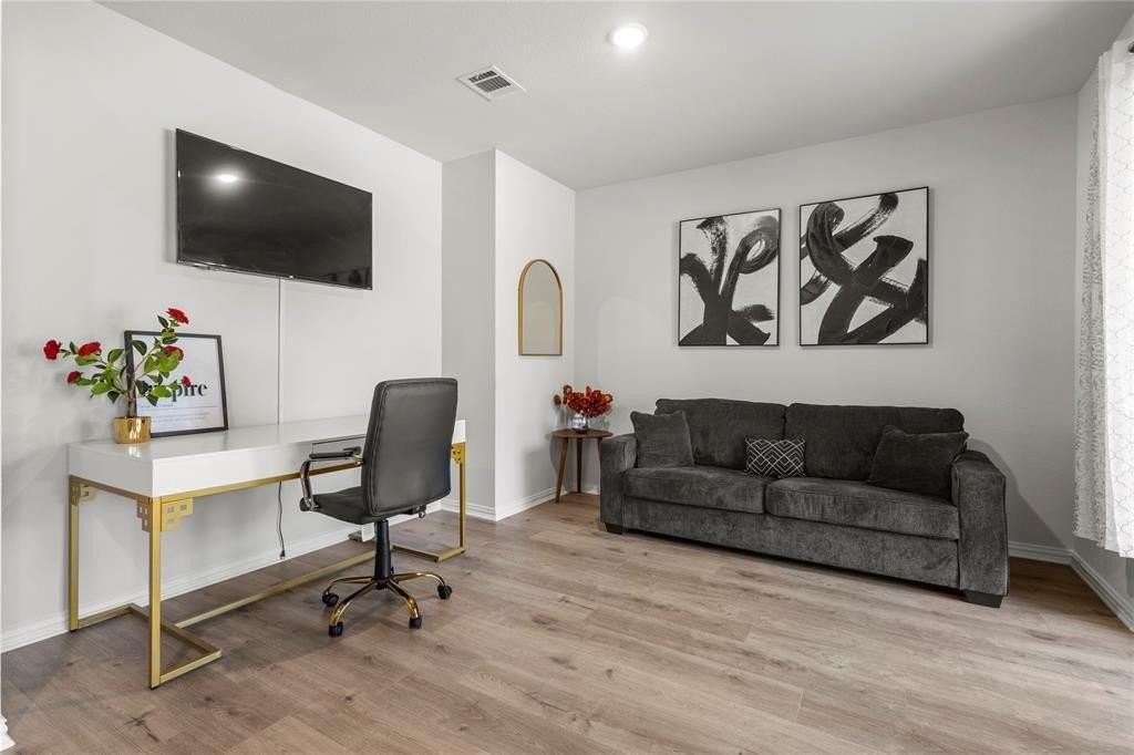 7557 Sheboygan Ave - Photo 3 of 27