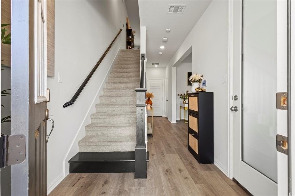 7557 Sheboygan Ave - Photo 4 of 27